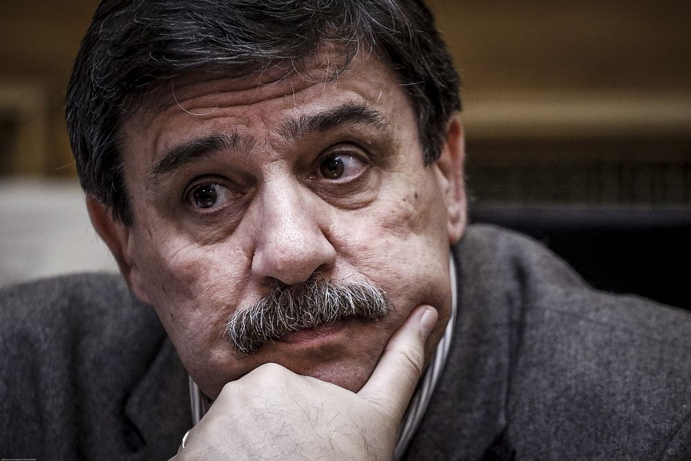 ΜΠΡΟΣΤΑ ΣΤΑ “ΠΑΚΕΤΑΚΙΑ” ΤΩΝ ΠΟΛΥΕΘΝΙΚΩΝ, ΠΑΕΙ ΠΕΡΙΠΑΤΟ Ο… ΚΟΜΜΟΥΝΙΣΜΟΣ