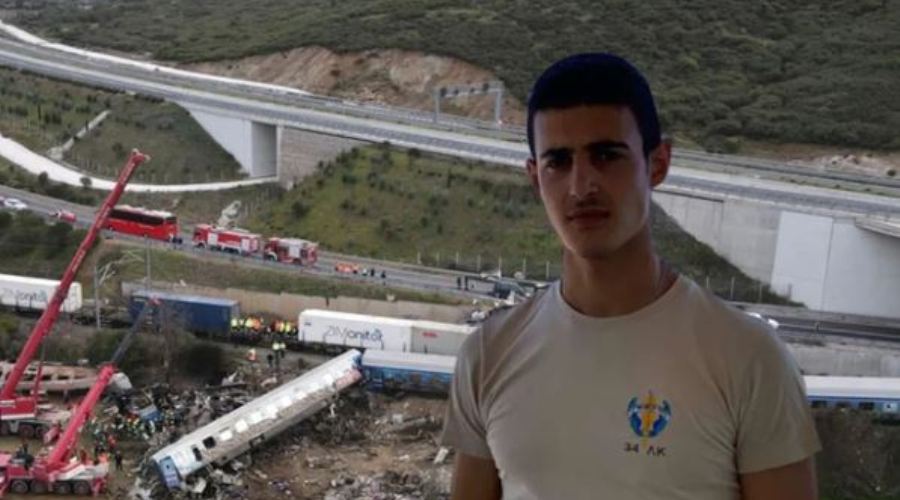 Συγκλόνισε ο επικήδειος του ιερέα πατέρα του 23χρονου Κυπριανού (ΒΙΝΤΕΟ