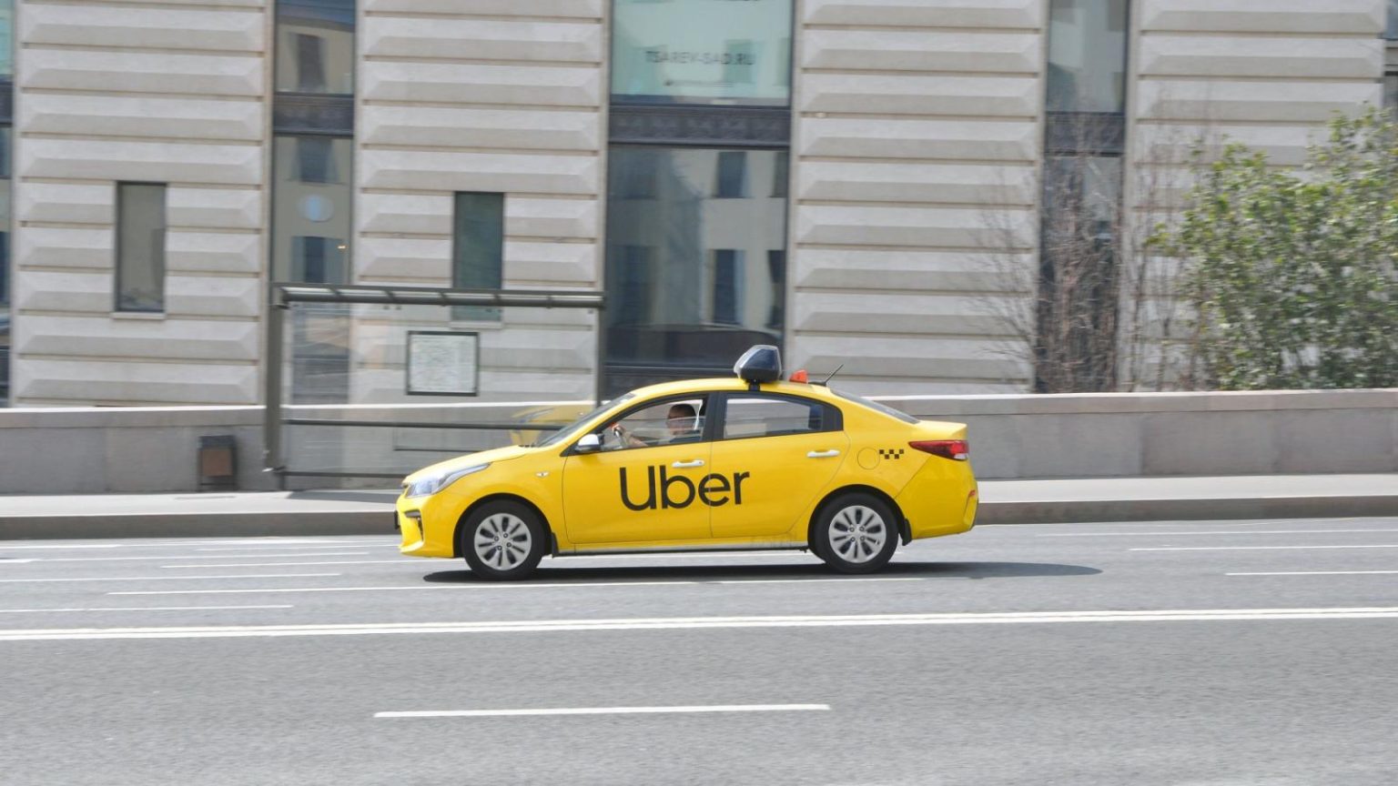 uber-taxi1-1536x864