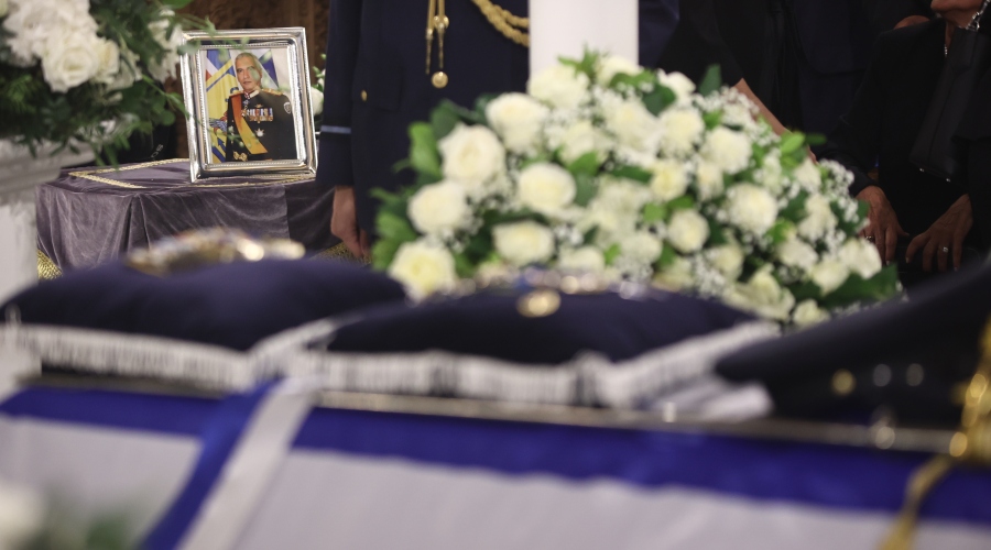 Κηδεία του πρώην αρχηγού ΓΕΕΘΑ, Στρατηγού Μιχαήλ Κωσταράκου, ο οποίος έφυγε από τη ζωή σε ηλικία 67 ετών, από τον Ιερό Ναό της Θεού Σοφίας στην Θεσσαλονίκη, Τρίτη 6 Ιουνίου 2023.
(ΡΑΦΑΗΛ ΓΕΩΡΓΙΑΔΗΣ/EUROKINISSI)
