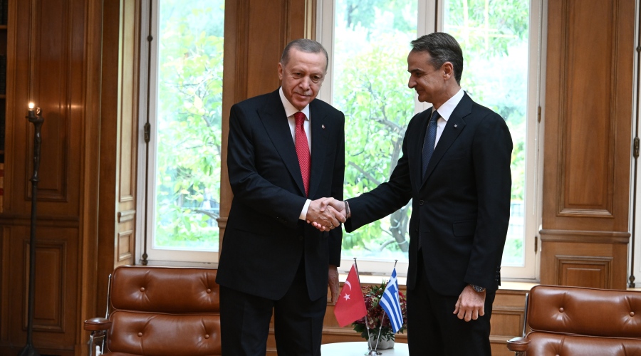 Συνάντηση του Πρωθυπουργού Κυριάκου Μητσοτάκη με τον Πρόεδρο της Δημοκρατίας της Τουρκίας Recep Tayyip Erdogan, Πέμπτη 7 Δεκεμβρίου 2023. 
(ΤΑΤΙΑΝΑ ΜΠΟΛΑΡΗ/EUROKINISSI)