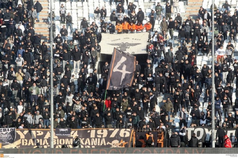 «Κόψτε τις γαλοπούλες, θέλουμε μεταγραφές»: Το χριστουγεννιάτικο ...