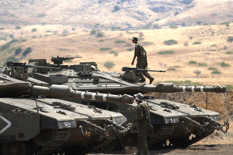 Israel-tanks-for-war