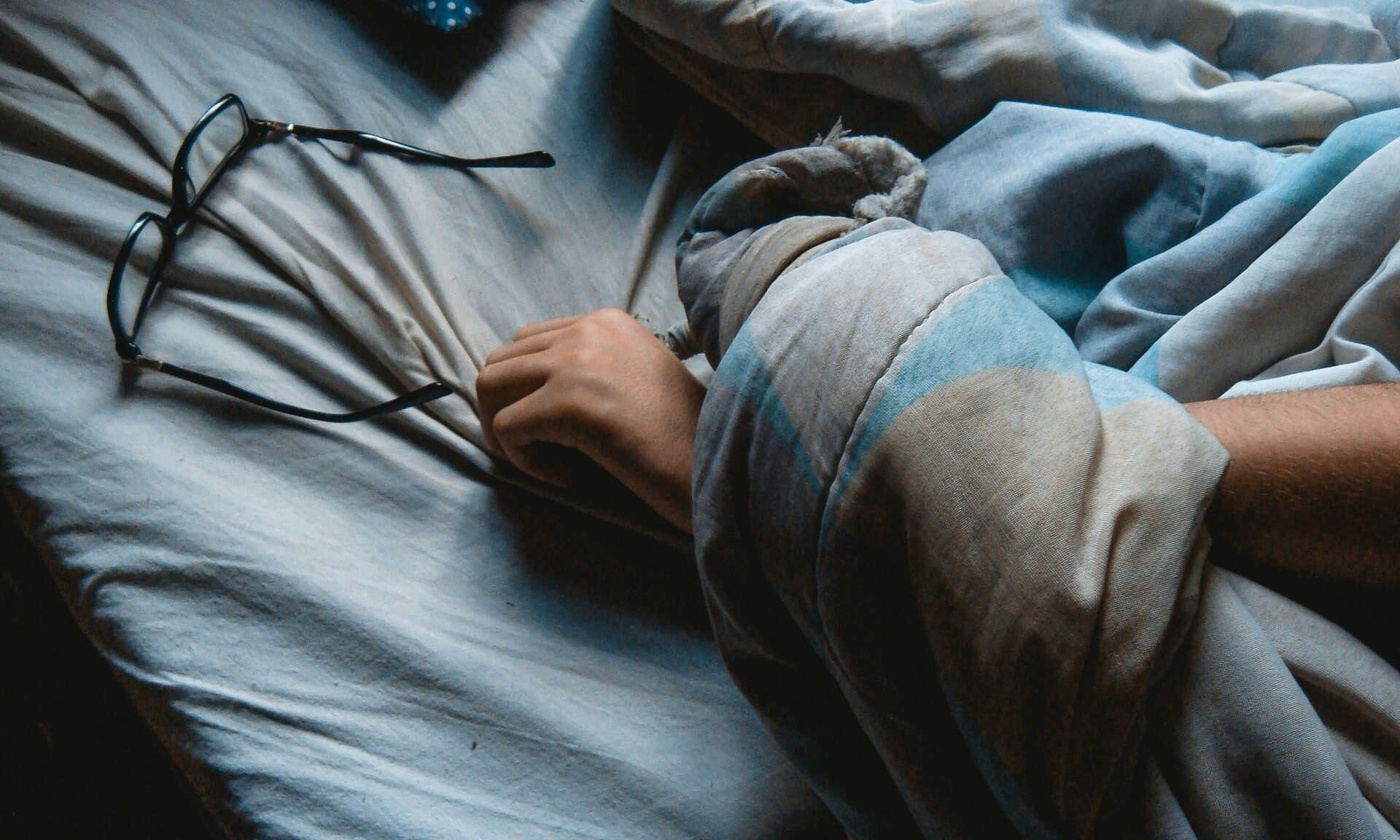   Λίγα λεπτά ύπνου αρκούν για να νιώσετε… ξεκούραστοι – Τι είναι τα power naps