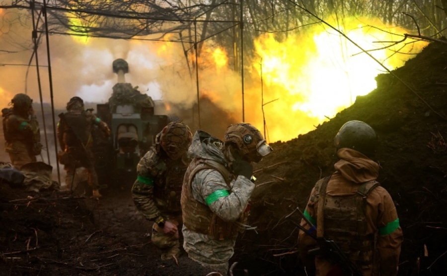 ΖΩΗ 4 ΩΡΩΝ ΣΤΟ ΜΕΤΩΠΟ: ΟΙ ΟΥΚΡΑΝΟΙ ΣΤΡΑΤΙΩΤΕΣ ΣΦΑΓΙΑΖΟΝΤΑΙ ΣΑΝ ΠΟΝΤΙΚΙΑ ...