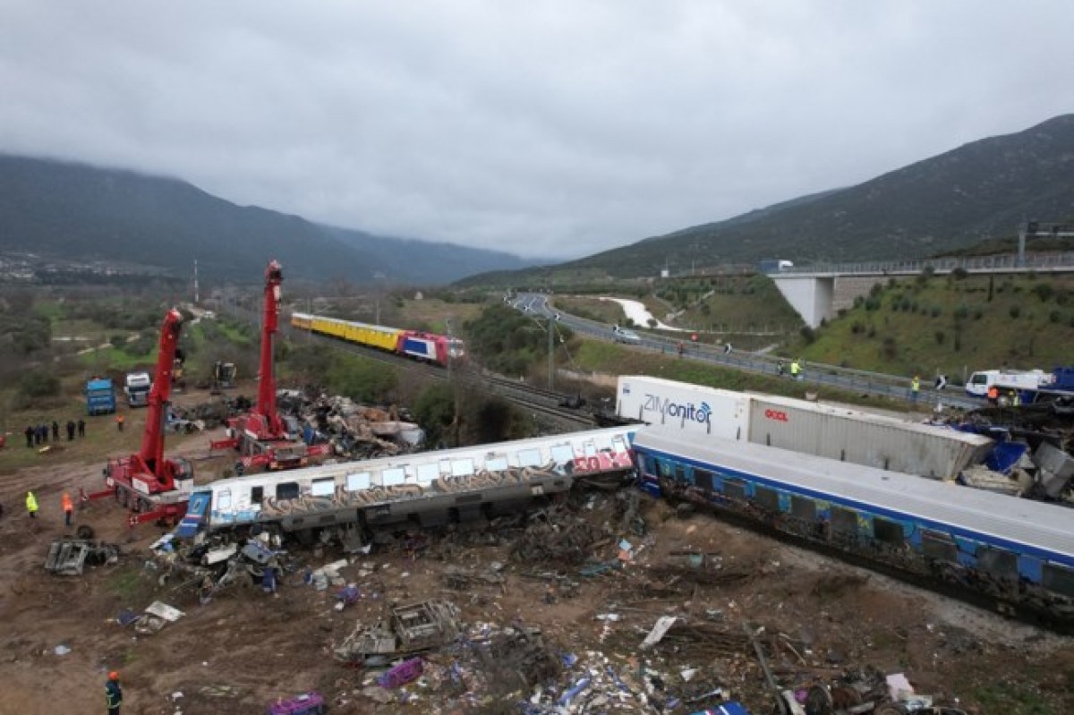 23723ecd8bf7470794a612eb91f9643d